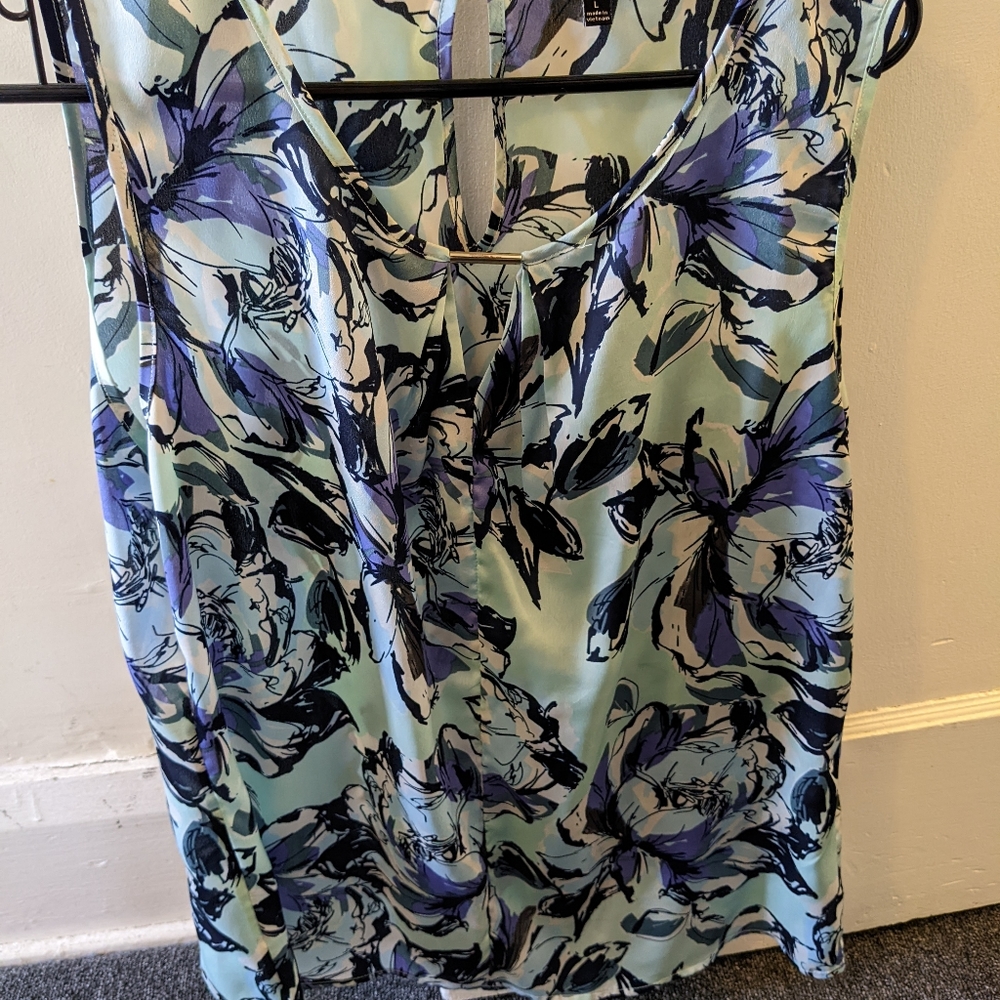 Limited navy and teal blouse